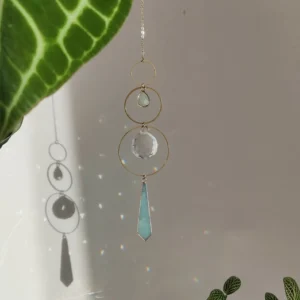 Suncatcher ANKAA en laiton, cristal de verre et amazonite