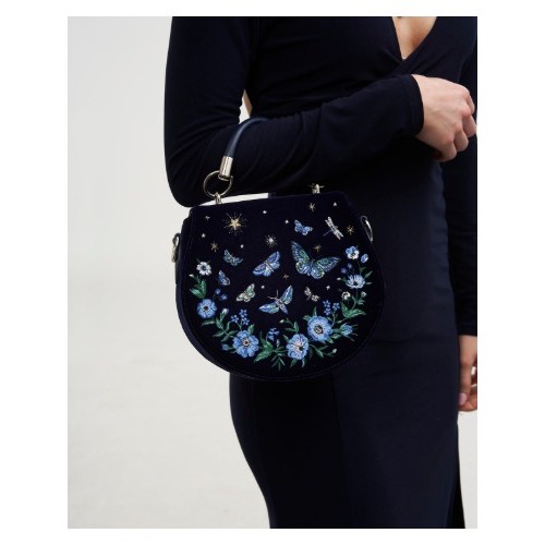 Sac Selle Brodé Charlotte Butterfly - Velours Bleu Marine – Image 2